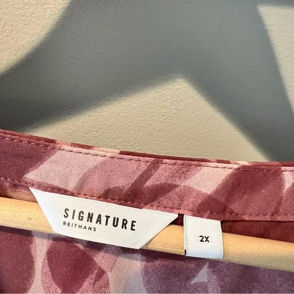 Reitmans Signature Blouse - Picture 3 of 3